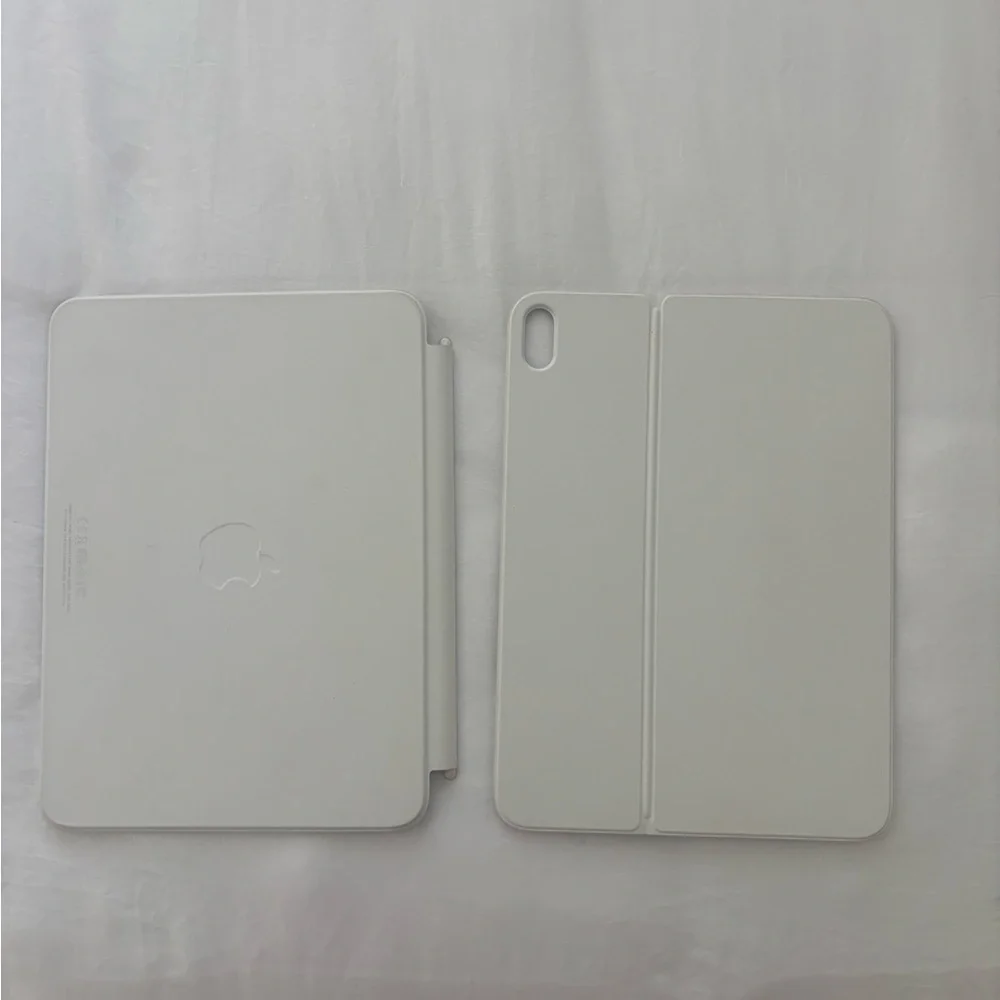 Apple Magic Keyboard Folio for IPad (A16 and 10th generation)
